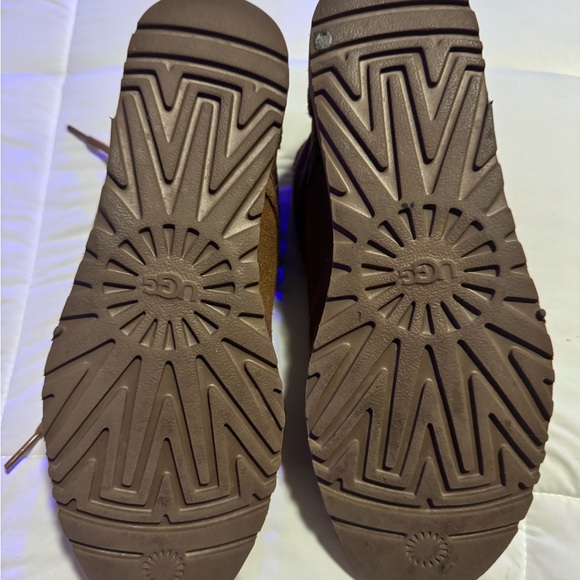 Bethany Ugg Boot - Picture 3 of 3